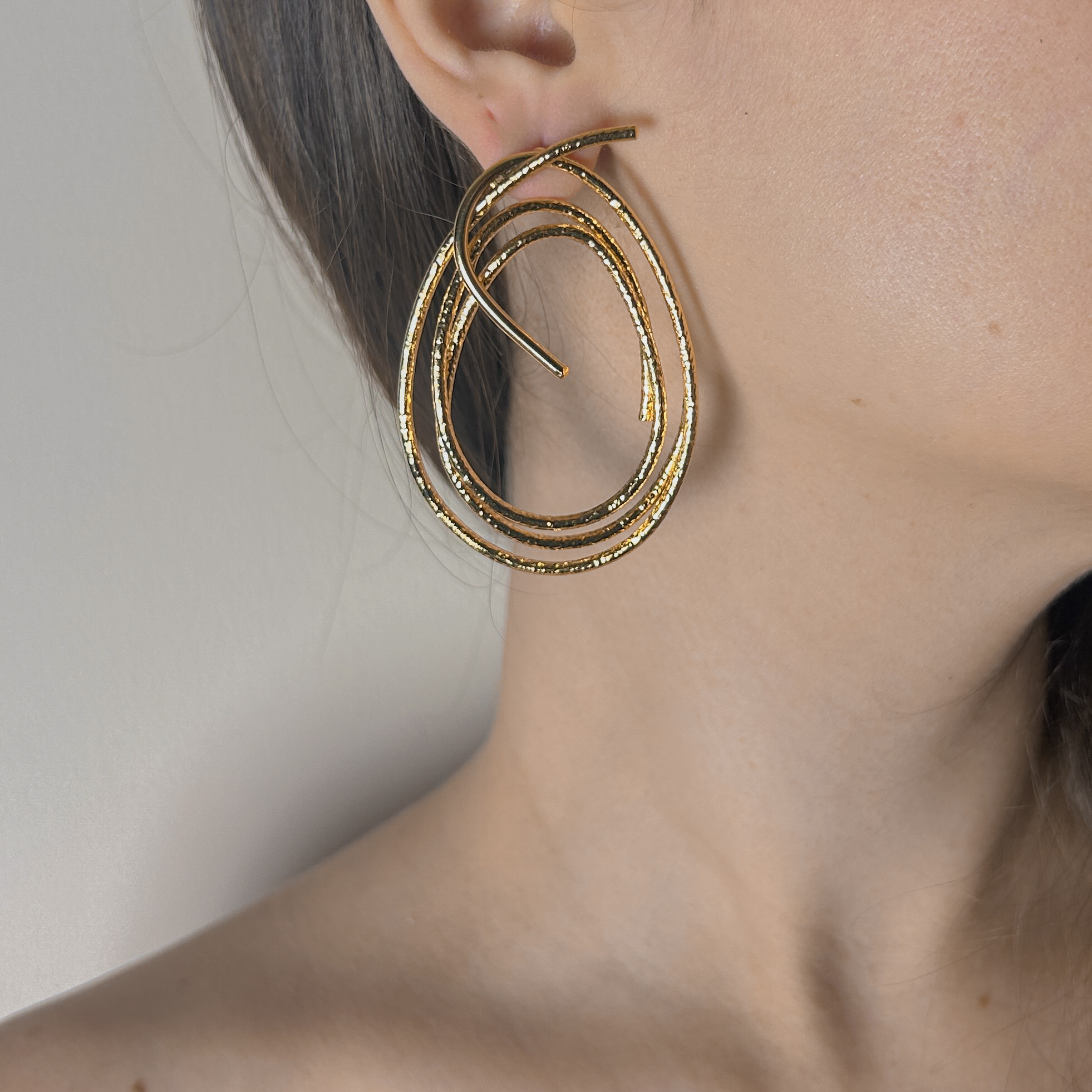 Wire Whirl - Image 2